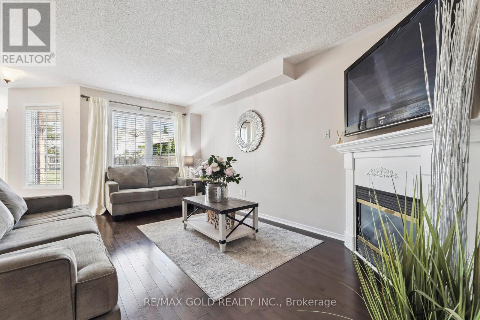 15 Blanchard Court, Whitby (Brooklin), Ontario  L1M 1H5 - Photo 13 - E12385843