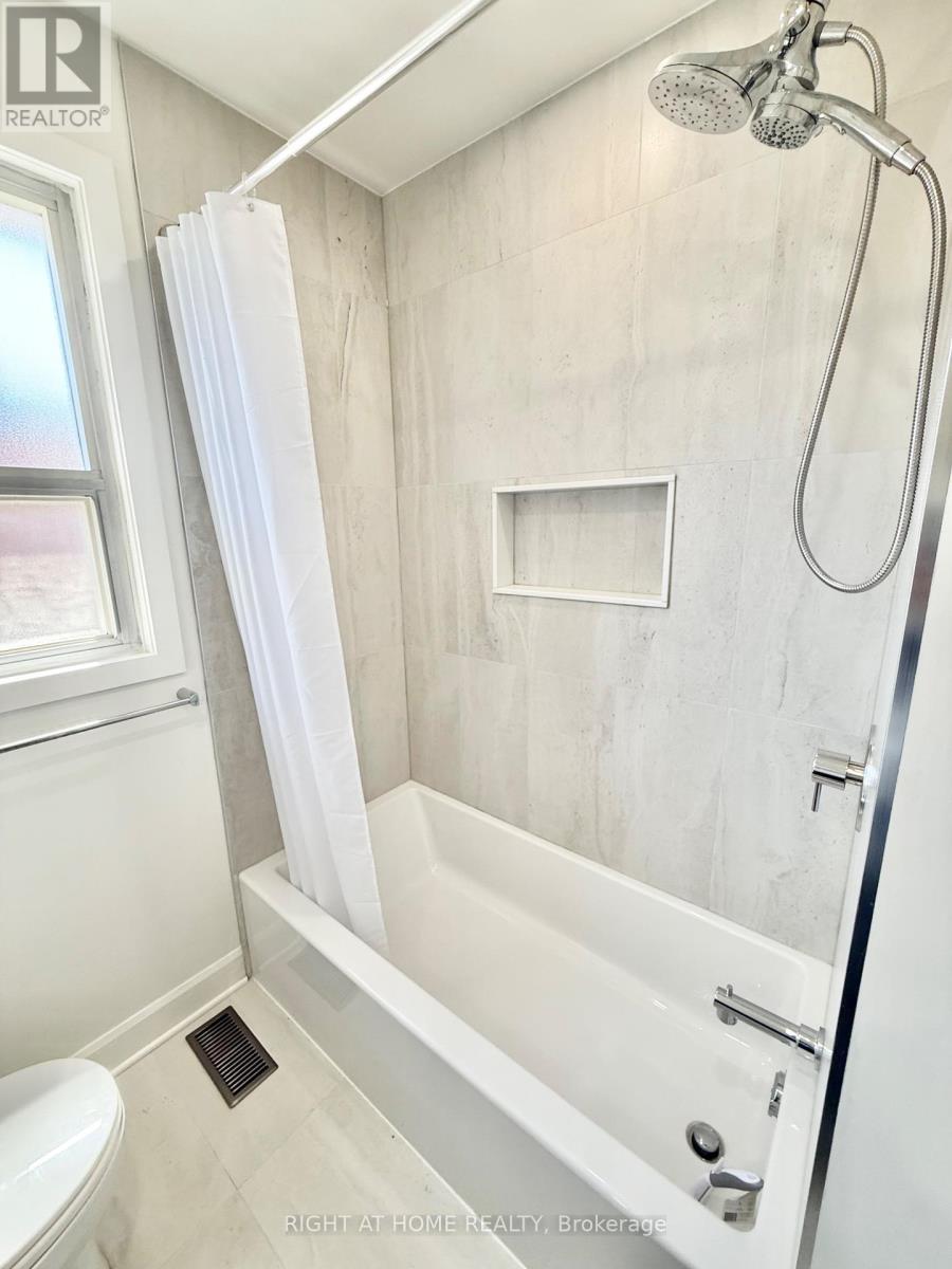 37 Gooderham Drive, Toronto, Ontario  M1R 3G4 - Photo 8 - E12385851