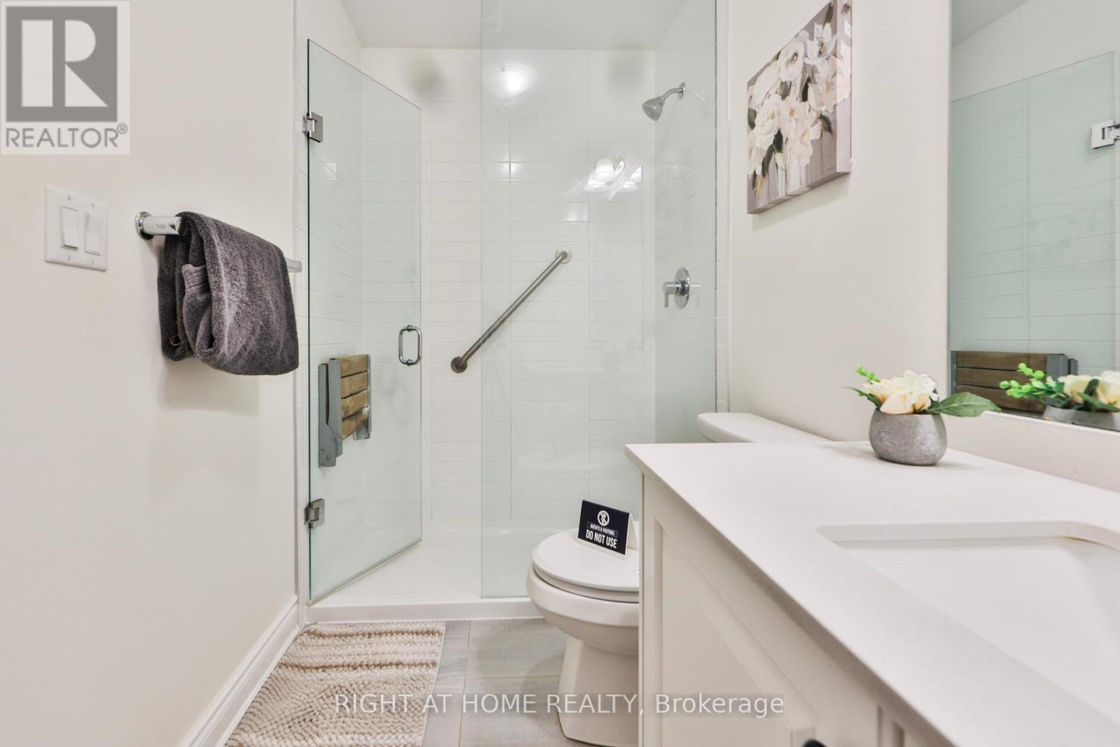54 Workgreen Park Way Parkway, Brampton (Bram West), Ontario  L6Y 6J5 - Photo 26 - W12385827