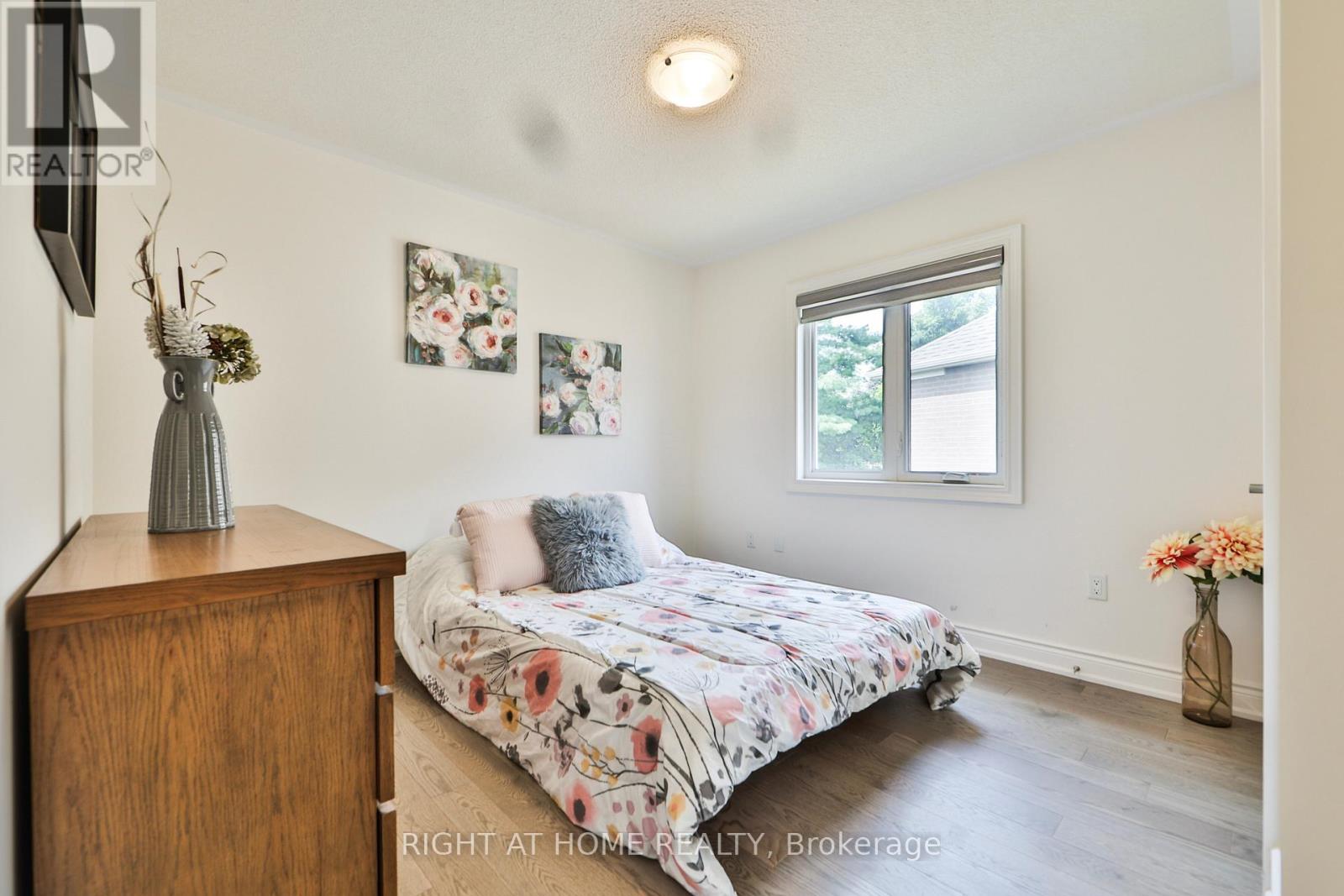 54 Workgreen Park Way Parkway, Brampton (Bram West), Ontario  L6Y 6J5 - Photo 27 - W12385827