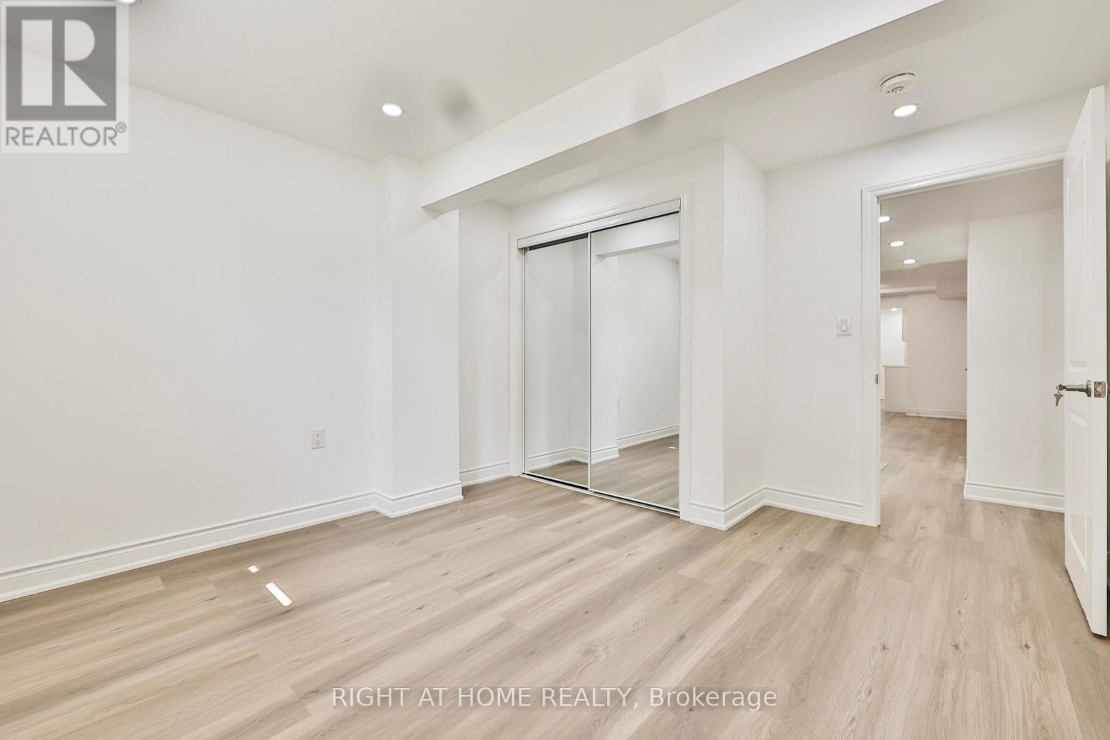 54 Workgreen Park Way Parkway, Brampton (Bram West), Ontario  L6Y 6J5 - Photo 38 - W12385827