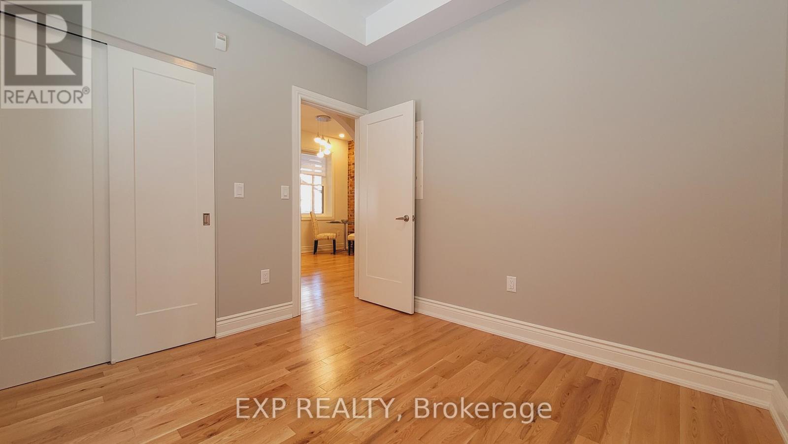 103 - 157-159 James Street, Ottawa, Ontario  K1R 5M4 - Photo 2 - X12385861