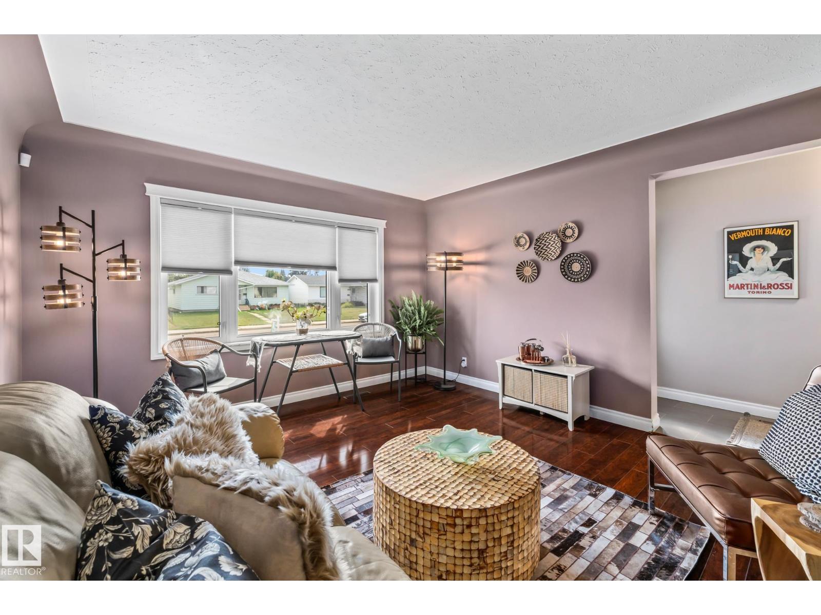 6308 94b Av Nw, Edmonton, Alberta  T6B 0Z6 - Photo 4 - E4449464