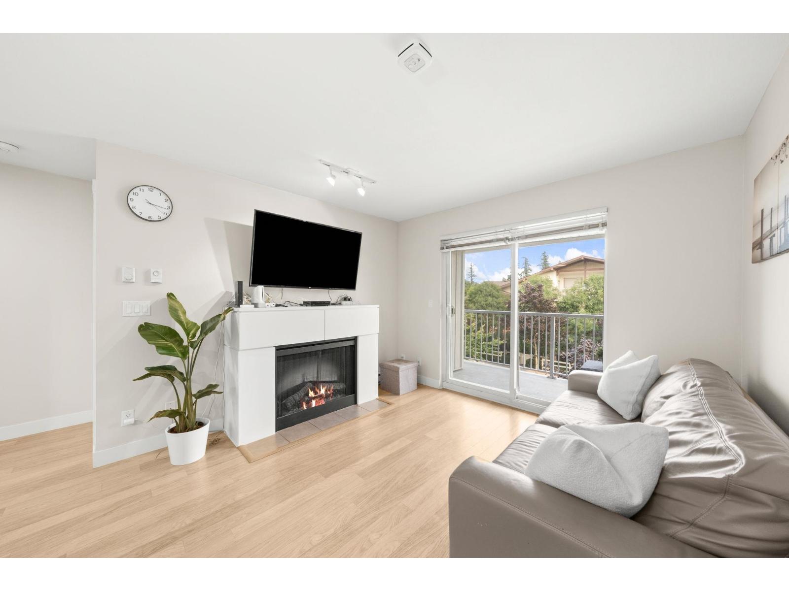 305 19388 65 Avenue, Surrey, British Columbia  V4N 5S1 - Photo 5 - R3044251