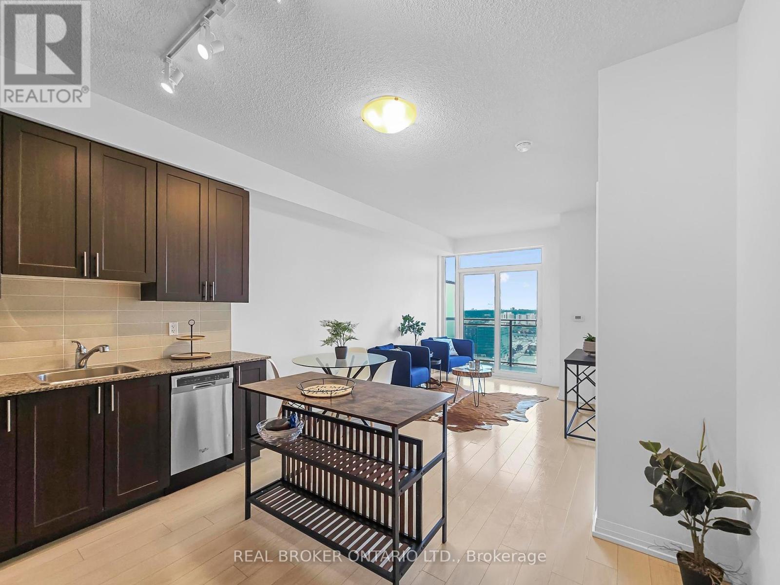 2210 - 55 Ann O'reilly Road, Toronto (Henry Farm), Ontario  M2J 0E1 - Photo 3 - C12385860