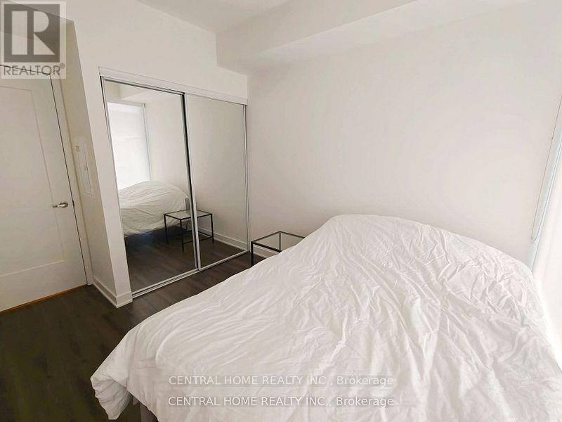 1619 - 60 Princess Street, Toronto, Ontario  M5A 2C7 - Photo 4 - C12385862