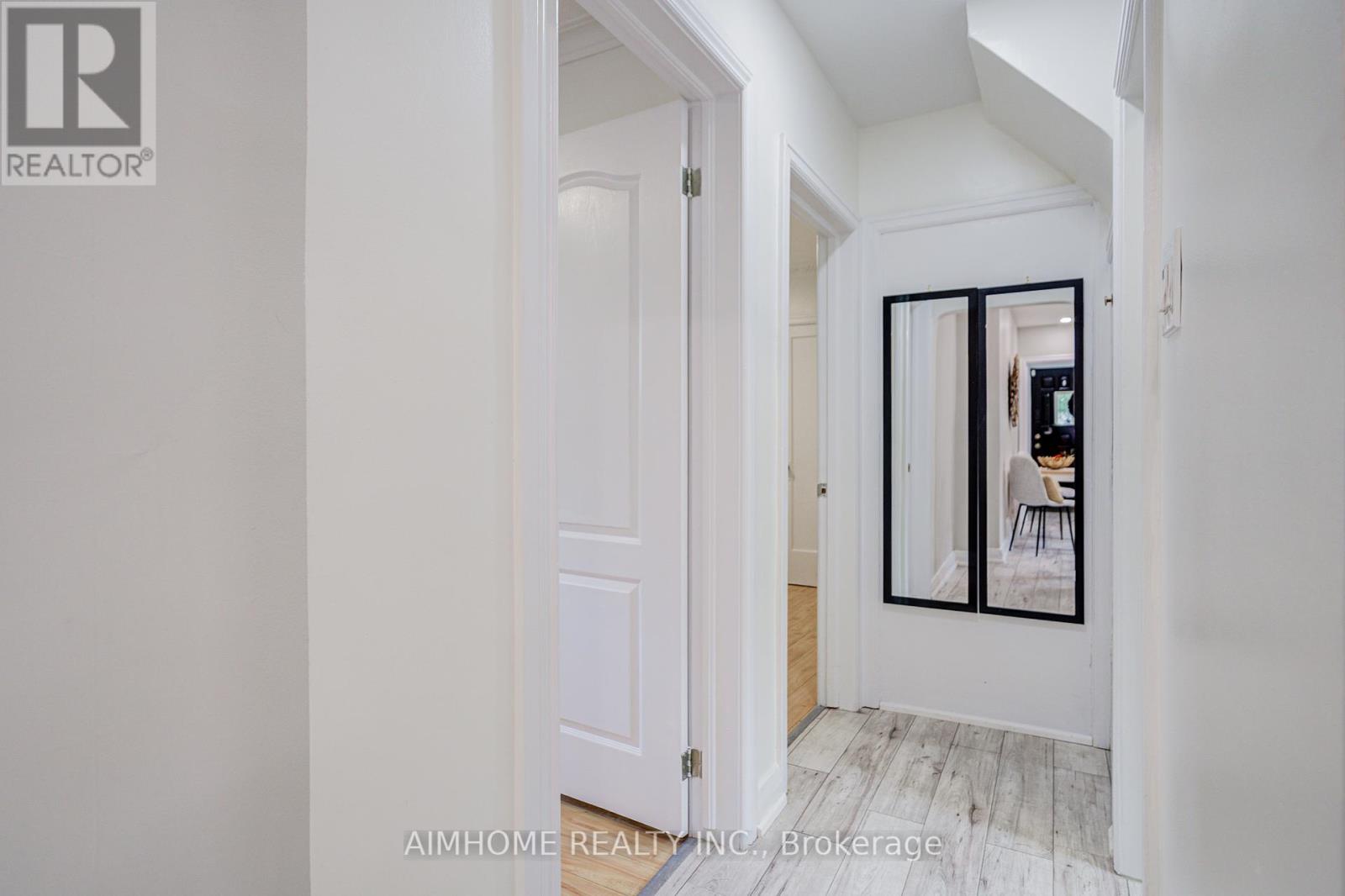 5 Macey Avenue, Toronto, Ontario  M1L 2T6 - Photo 7 - E12385373
