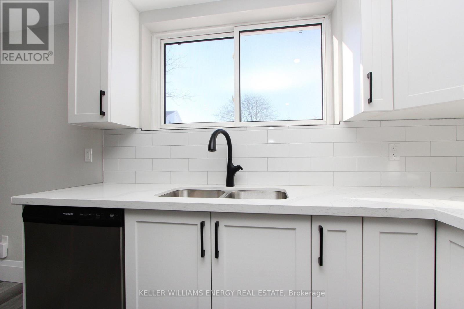 Lower - 634 Wilson Road N, Oshawa, Ontario  L1G 6E9 - Photo 6 - E12385864