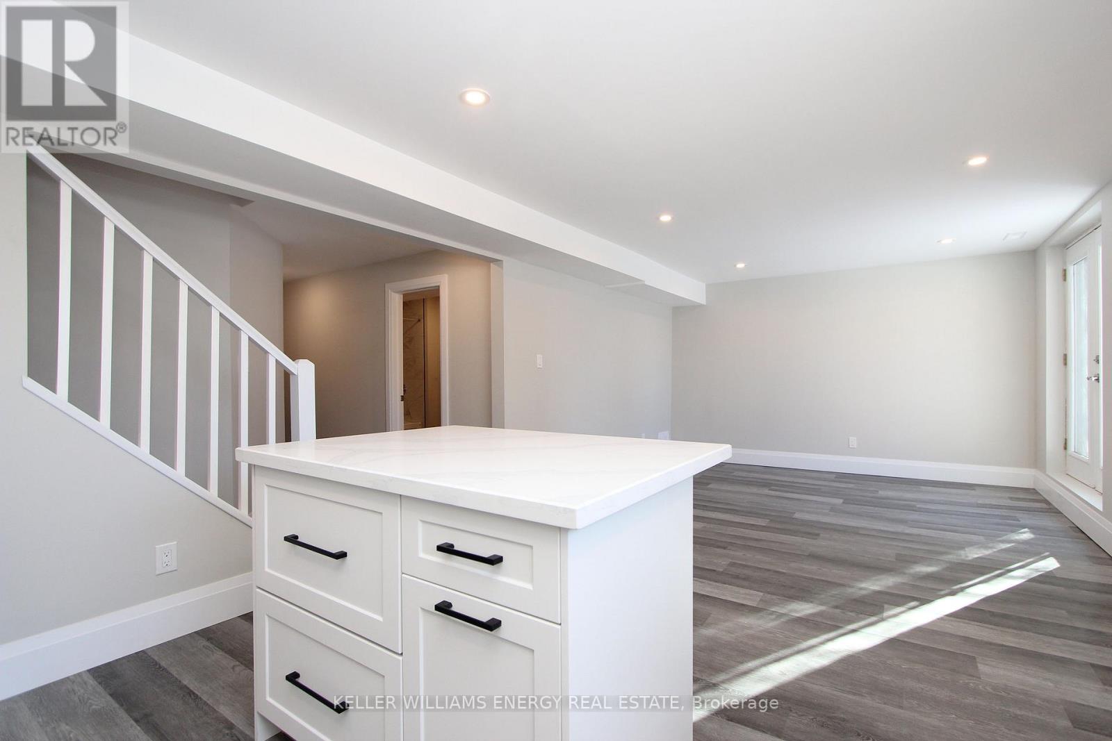 Lower - 634 Wilson Road N, Oshawa, Ontario  L1G 6E9 - Photo 7 - E12385864