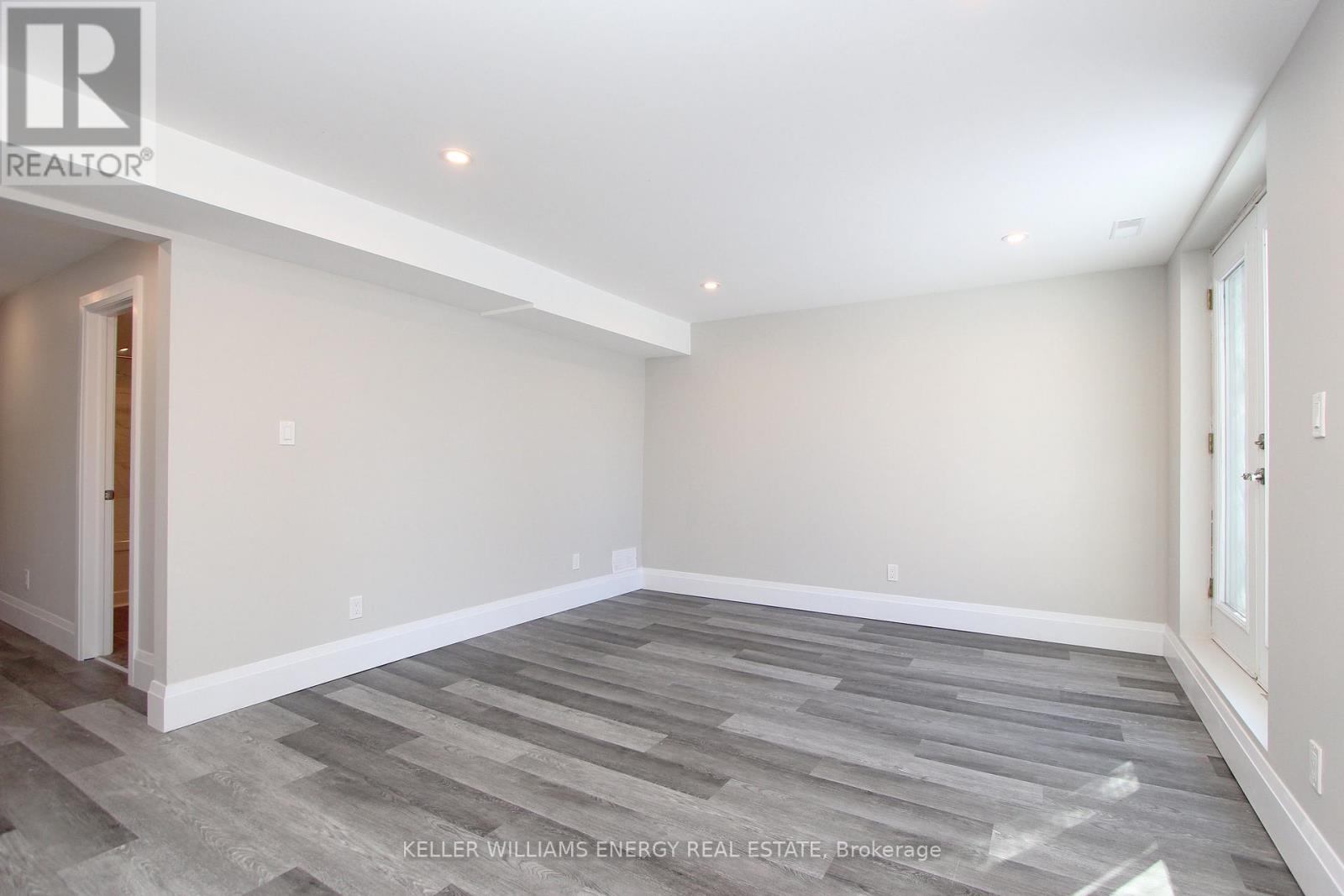 Lower - 634 Wilson Road N, Oshawa, Ontario  L1G 6E9 - Photo 8 - E12385864