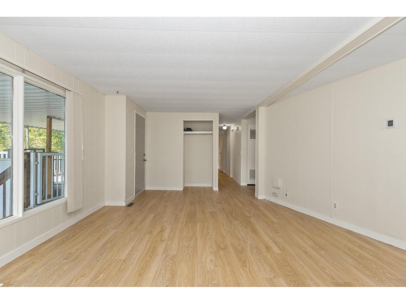 Property at 58 8220 KING GEORGE BOULEVARD image 4