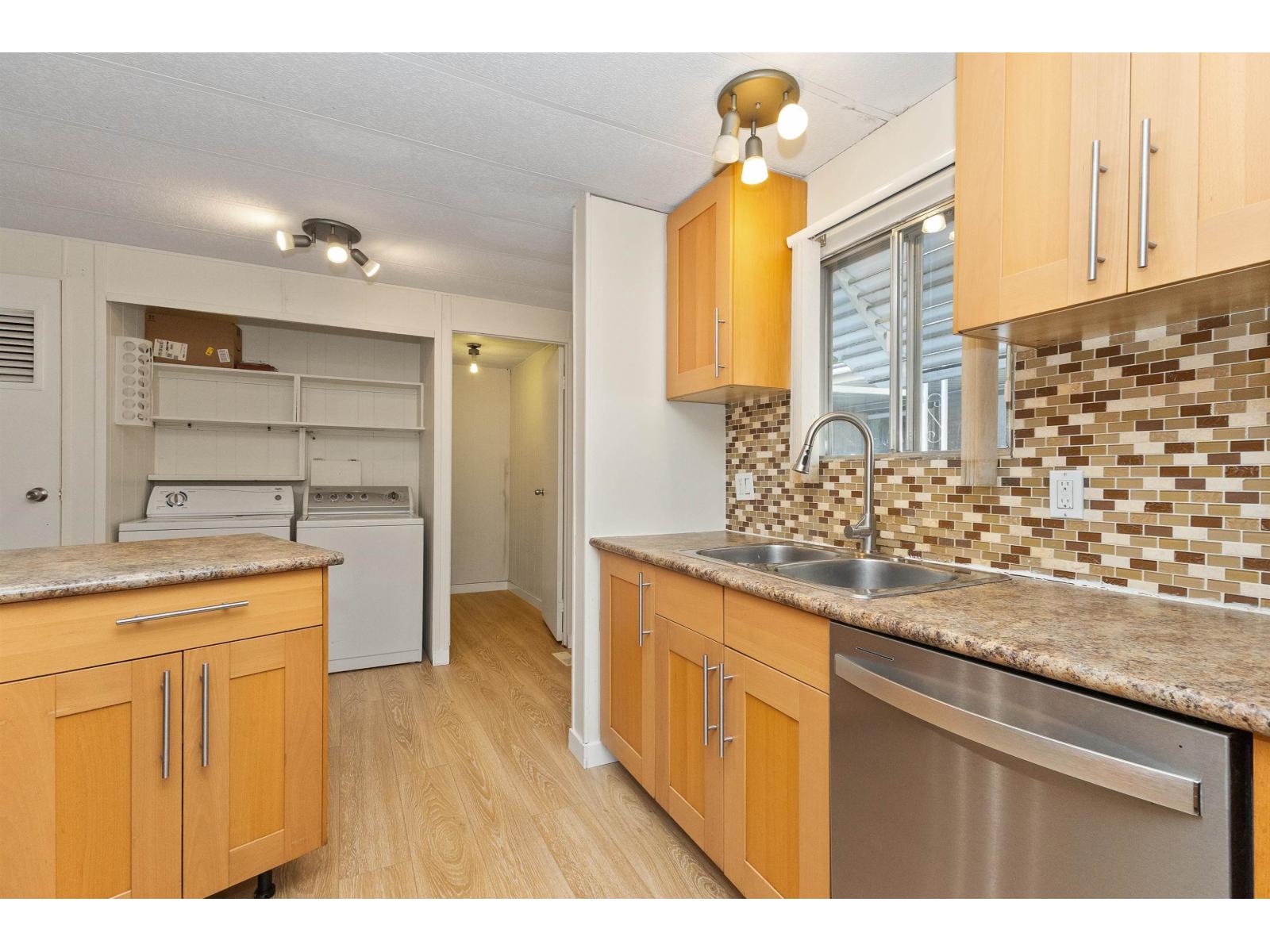 58 8220 King George Boulevard, Surrey, British Columbia  V3W 6E1 - Photo 11 - R3044455