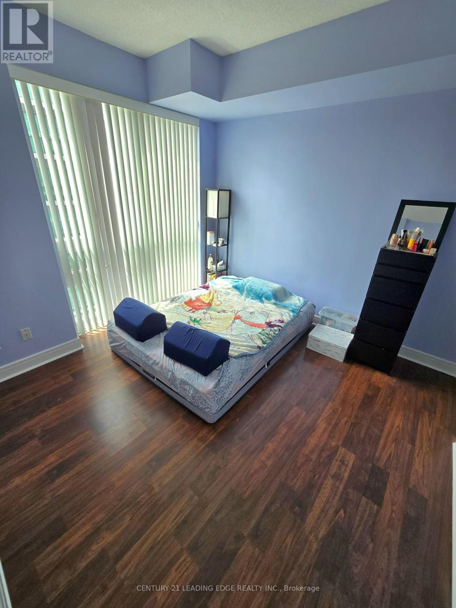 914 - 35 Brian Peck Crescent, Toronto (Thorncliffe Park), Ontario  M4G 0A5 - Photo 9 - C12385698