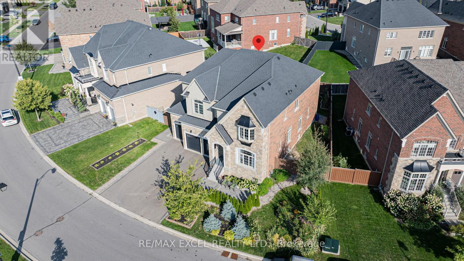 Property at 21 PARADISE VALLEY TRAIL image 3
