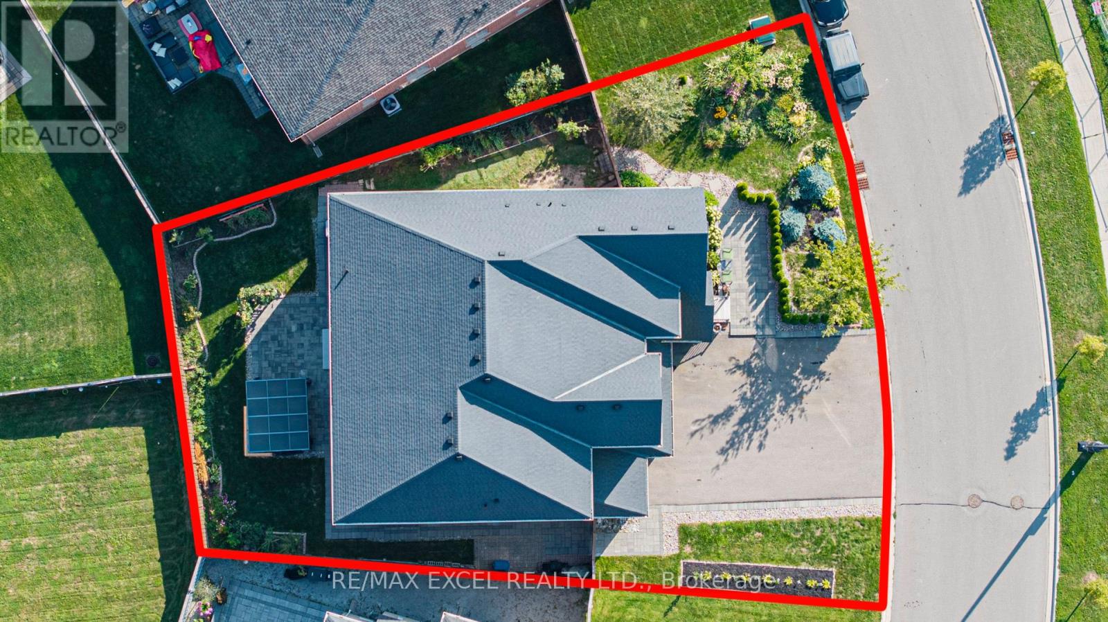 Property at 21 PARADISE VALLEY TRAIL image 4