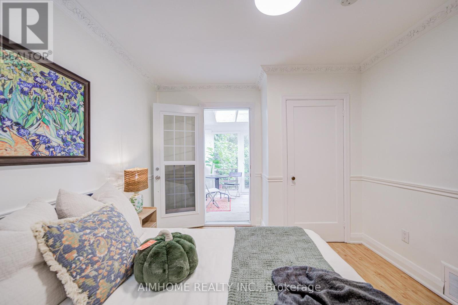 5 Macey Avenue, Toronto, Ontario  M1L 2T6 - Photo 9 - E12385373