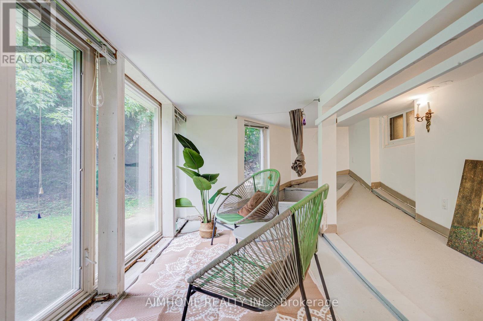 5 Macey Avenue, Toronto, Ontario  M1L 2T6 - Photo 36 - E12385373