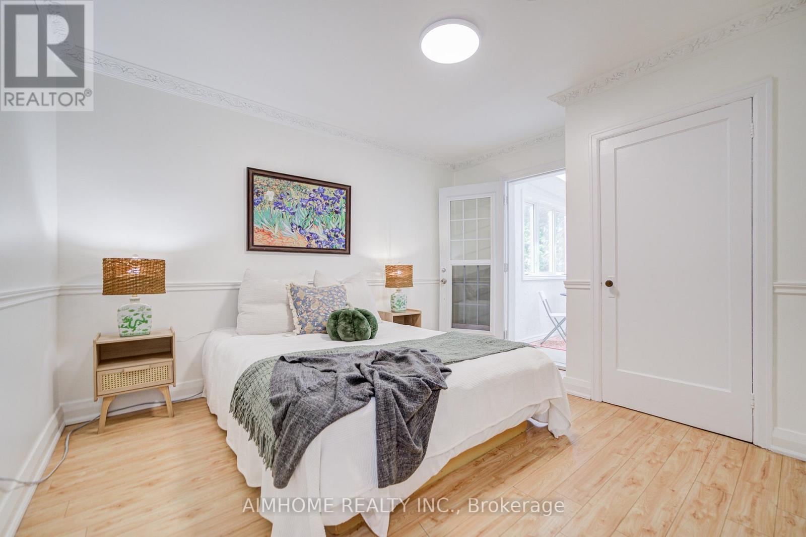 5 Macey Avenue, Toronto, Ontario  M1L 2T6 - Photo 8 - E12385373