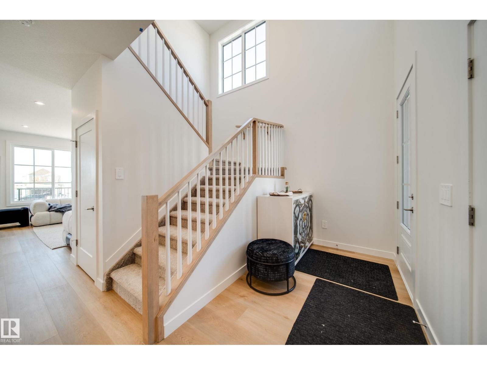 1 Cloutier Cl, St. Albert, Alberta  T8T 2C9 - Photo 4 - E4456517