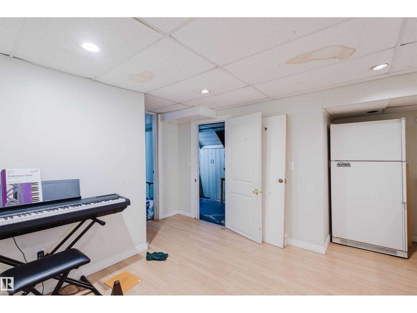 7230 112 St Nw, Edmonton, Alberta  T6G 1J3 - Photo 21 - E4456414