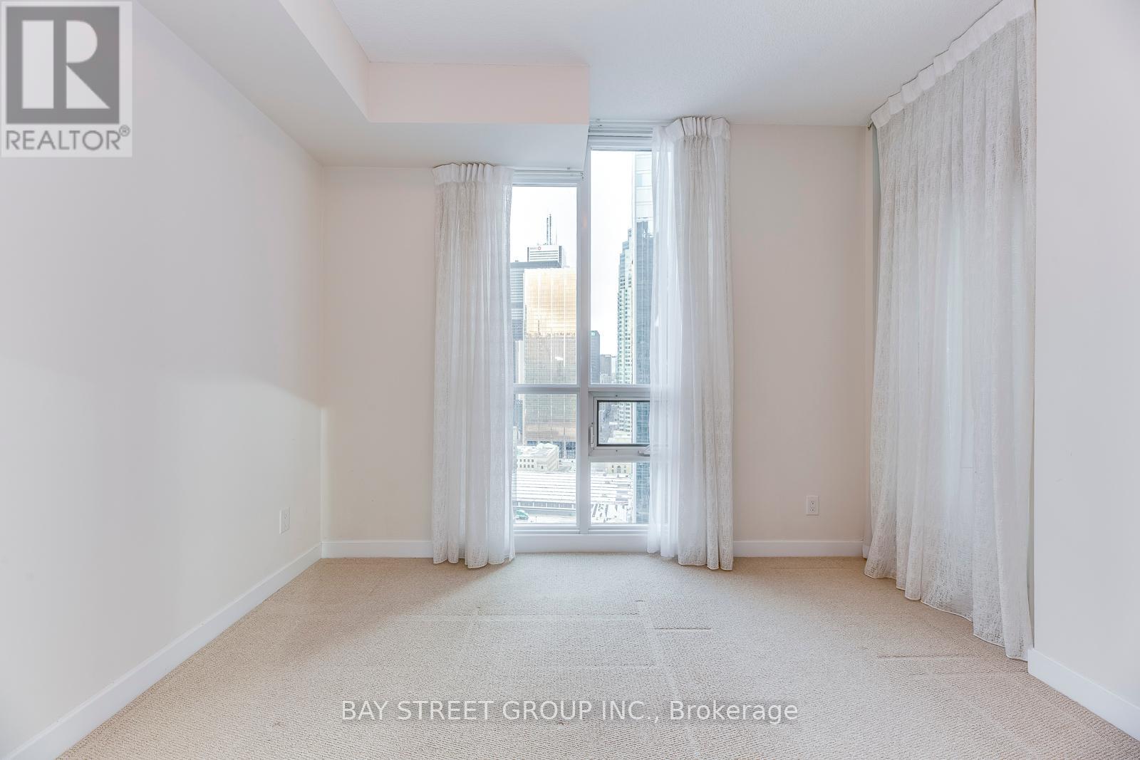 2704 - 33 Bay Street, Toronto (Waterfront Communities), Ontario  M5J 2Z3 - Photo 13 - C12385884