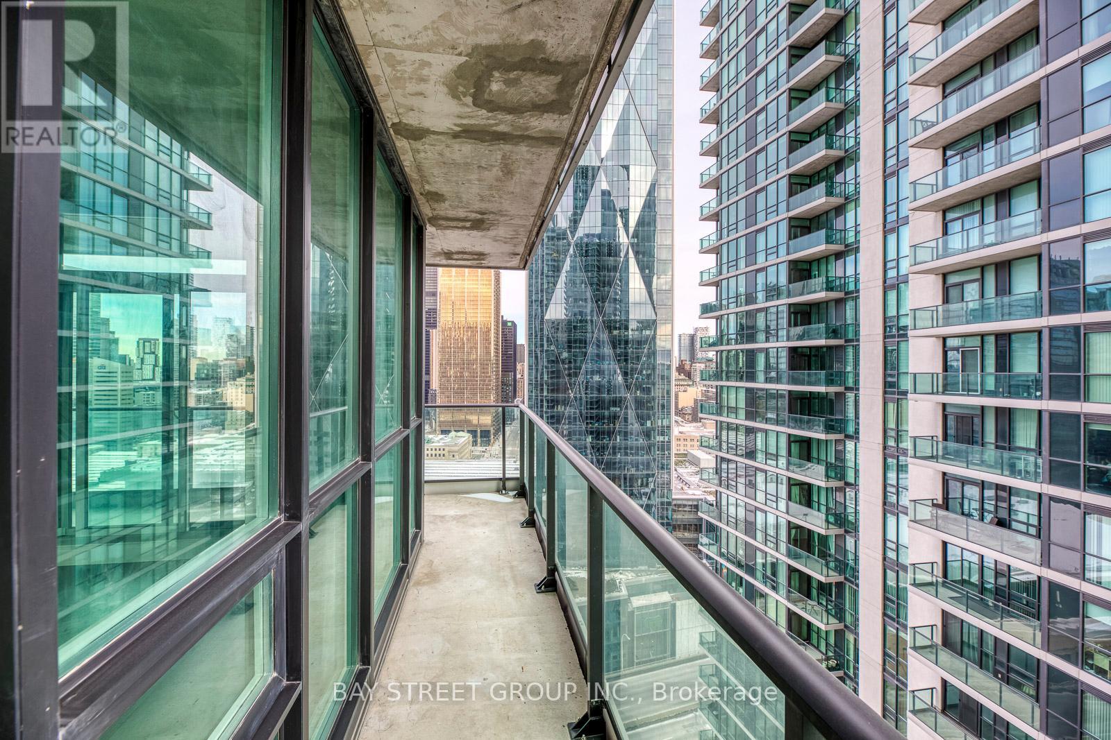 2704 - 33 Bay Street, Toronto (Waterfront Communities), Ontario  M5J 2Z3 - Photo 24 - C12385884