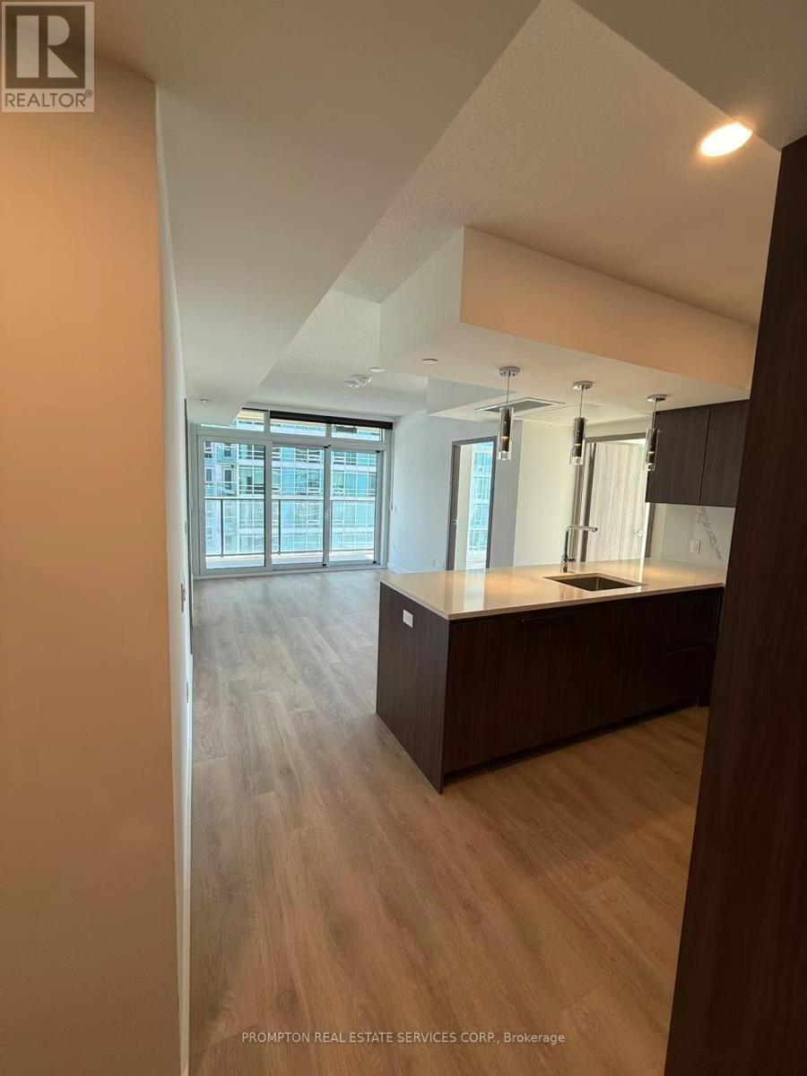 2305 - 1 Concord Cityplace Way, Toronto, Ontario  M5V 0X3 - Photo 15 - C12385895