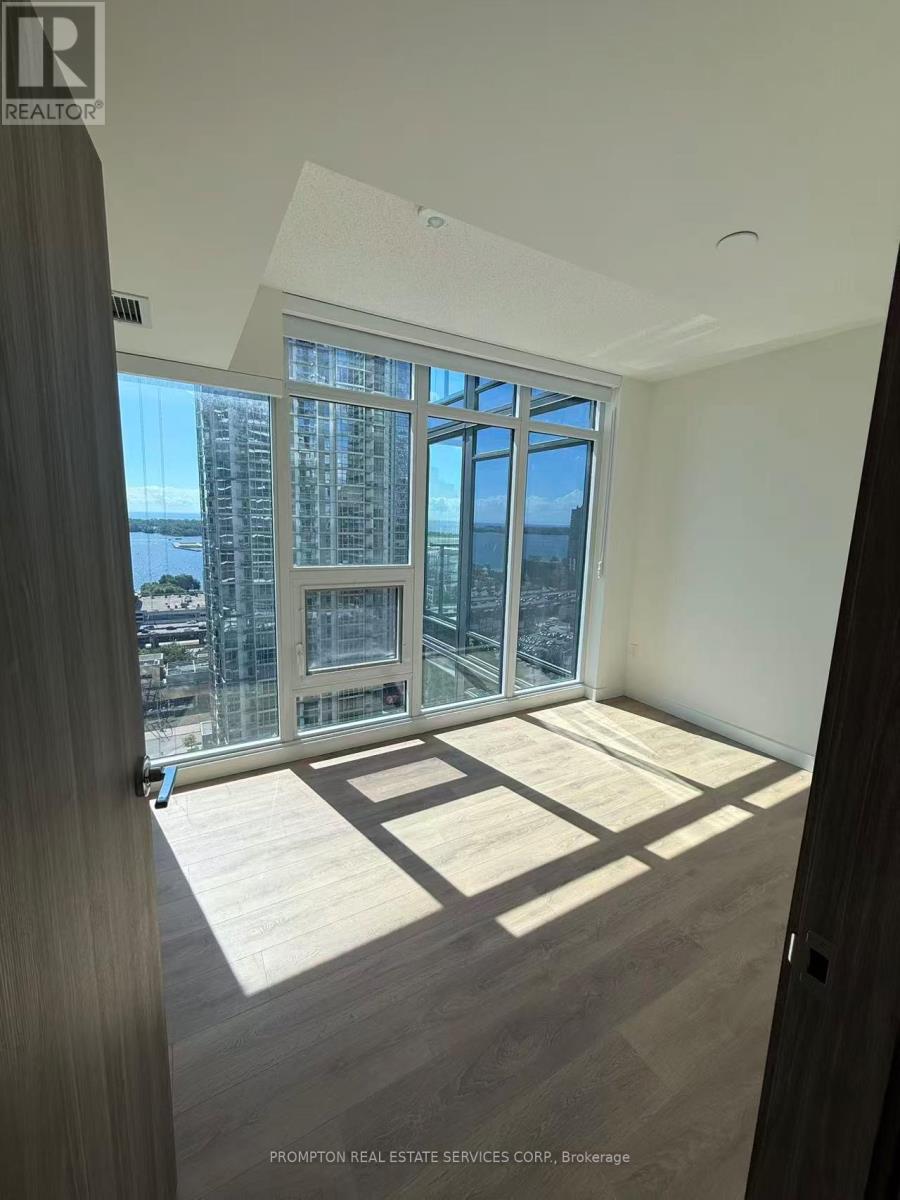 2305 - 1 Concord Cityplace Way, Toronto, Ontario  M5V 0X3 - Photo 25 - C12385895
