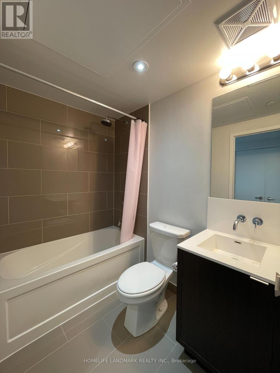 4708 - 100 Harbour Street, Toronto (Waterfront Communities), Ontario  M5J 0B5 - Photo 5 - C12385898