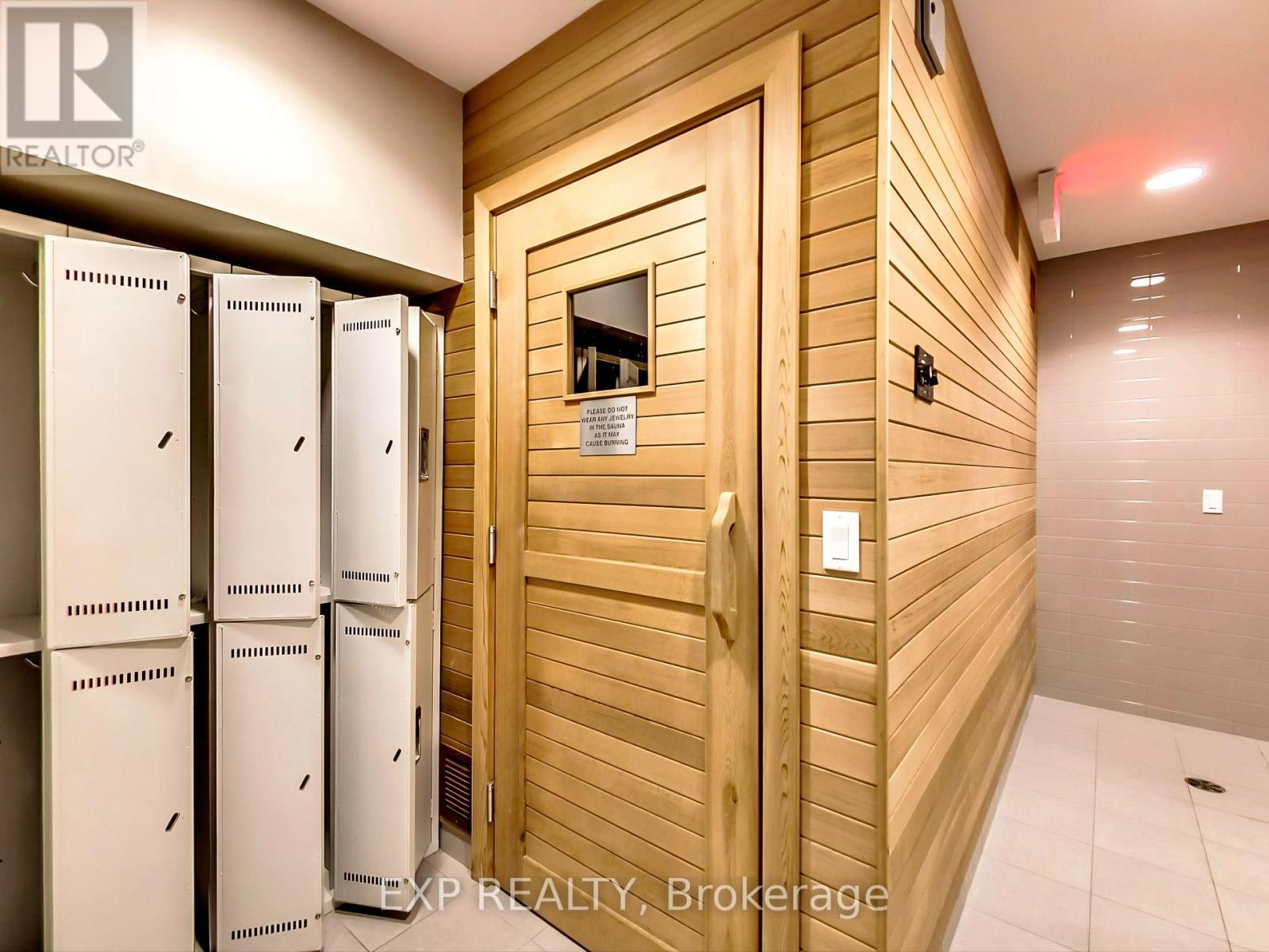 723 - 120 Dallimore Circle, Toronto, Ontario  M3C 4J1 - Photo 24 - C12385914