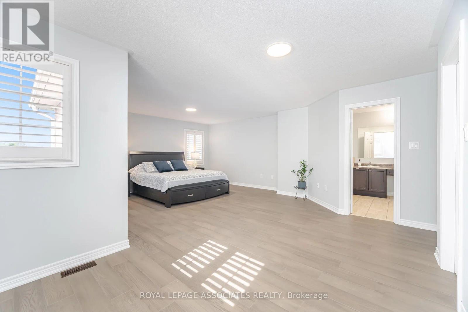 64 Atherton Avenue N, Ajax, Ontario  L1T 0L3 - Photo 25 - E12385887