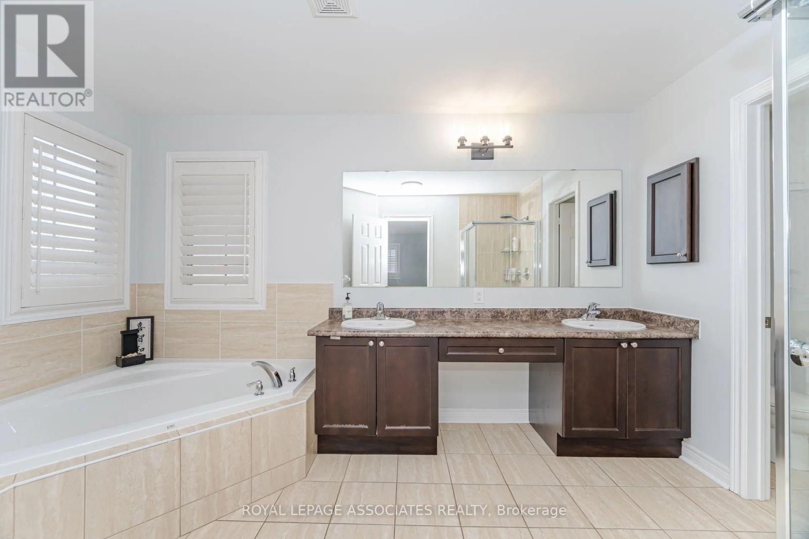 64 Atherton Avenue N, Ajax, Ontario  L1T 0L3 - Photo 28 - E12385887