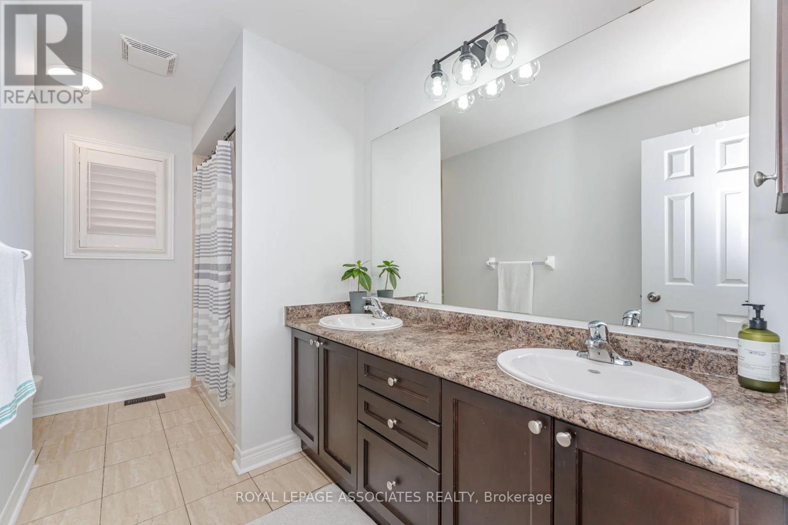 64 Atherton Avenue N, Ajax, Ontario  L1T 0L3 - Photo 34 - E12385887