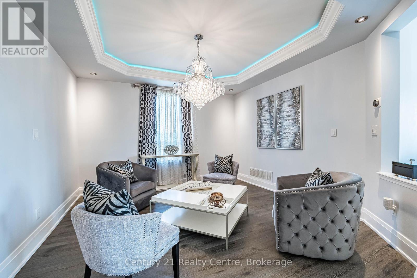 26 Catchfly Crescent, Brampton, Ontario  L6P 2H8 - Photo 7 - W12313765