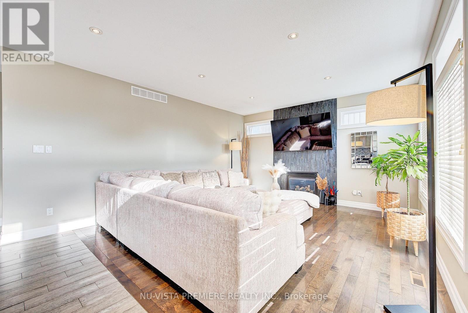 3209 Tillmann Road, London South, Ontario  N6P 0C2 - Photo 17 - X12385921