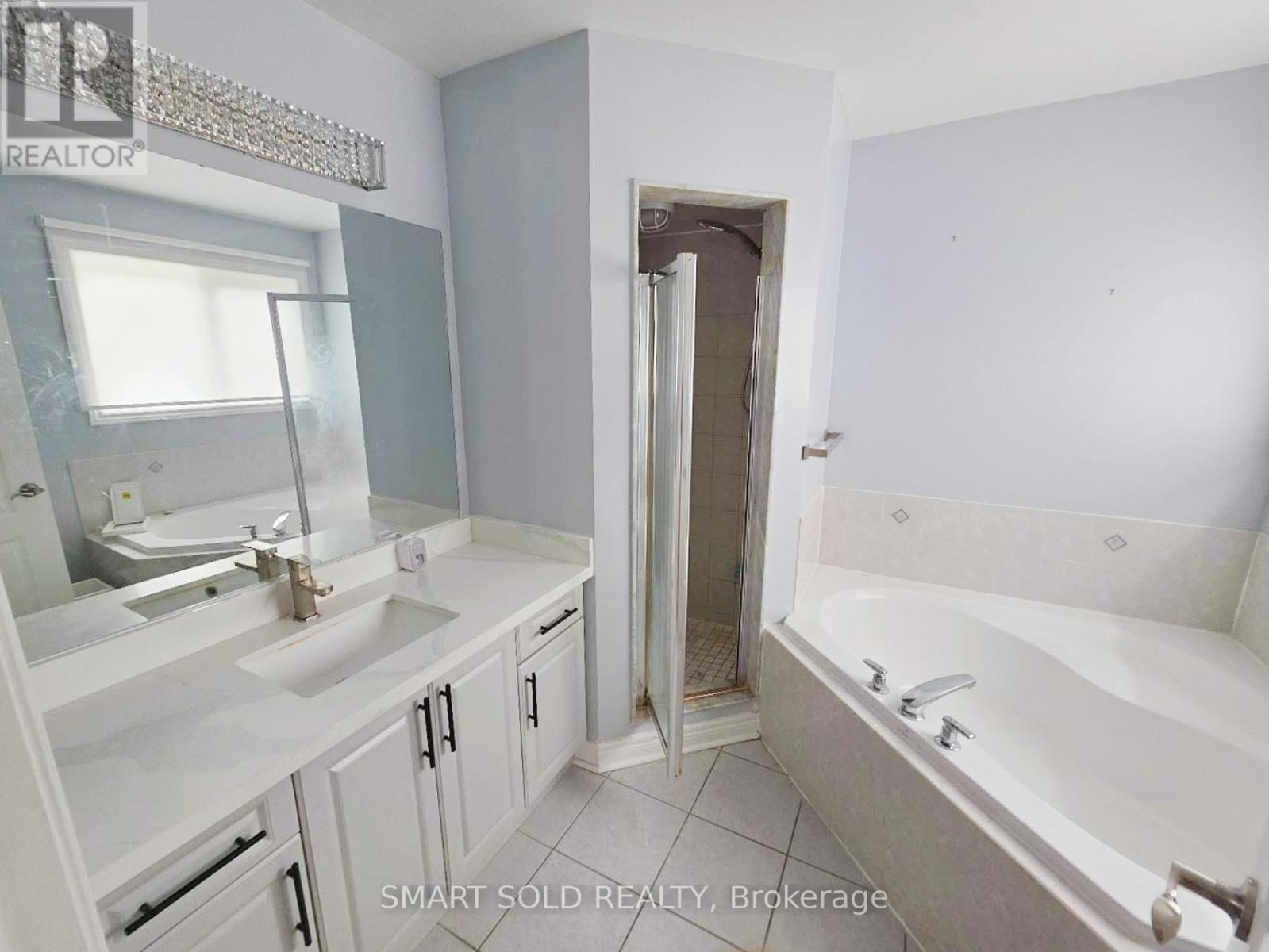 111 Park Place Drive, Markham, Ontario  L6E 1Z5 - Photo 17 - N12385926