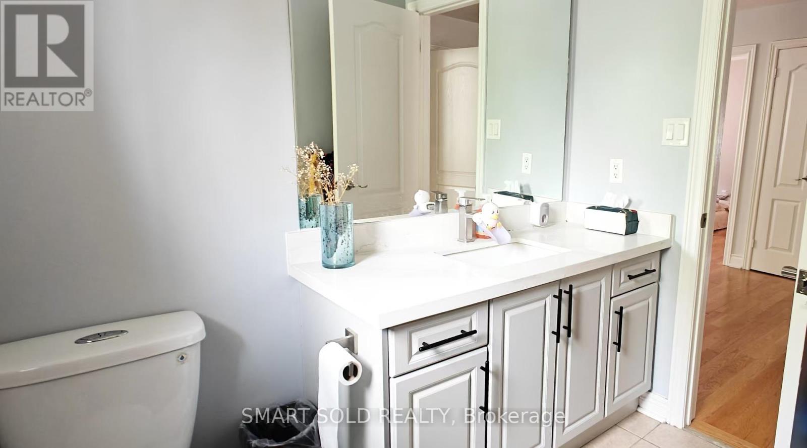 111 Park Place Drive, Markham, Ontario  L6E 1Z5 - Photo 19 - N12385926