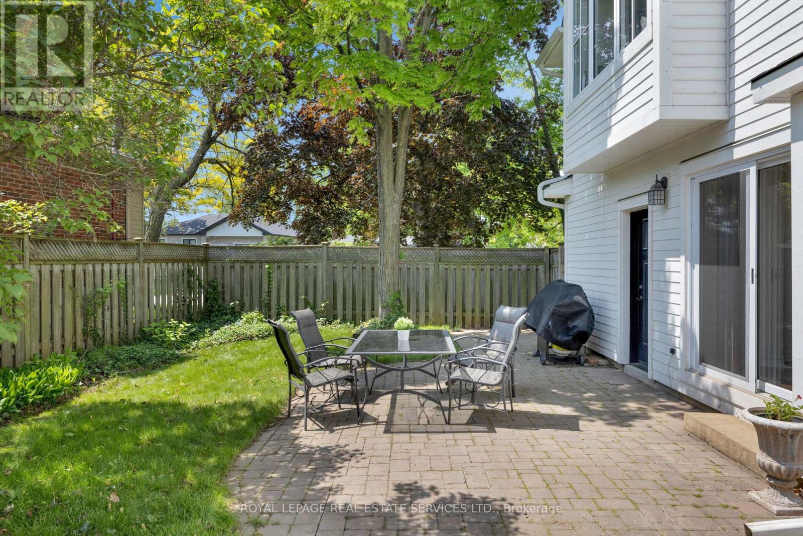 2088 Saxon Road, Oakville, Ontario  L6L 2V2 - Photo 34 - W12385927