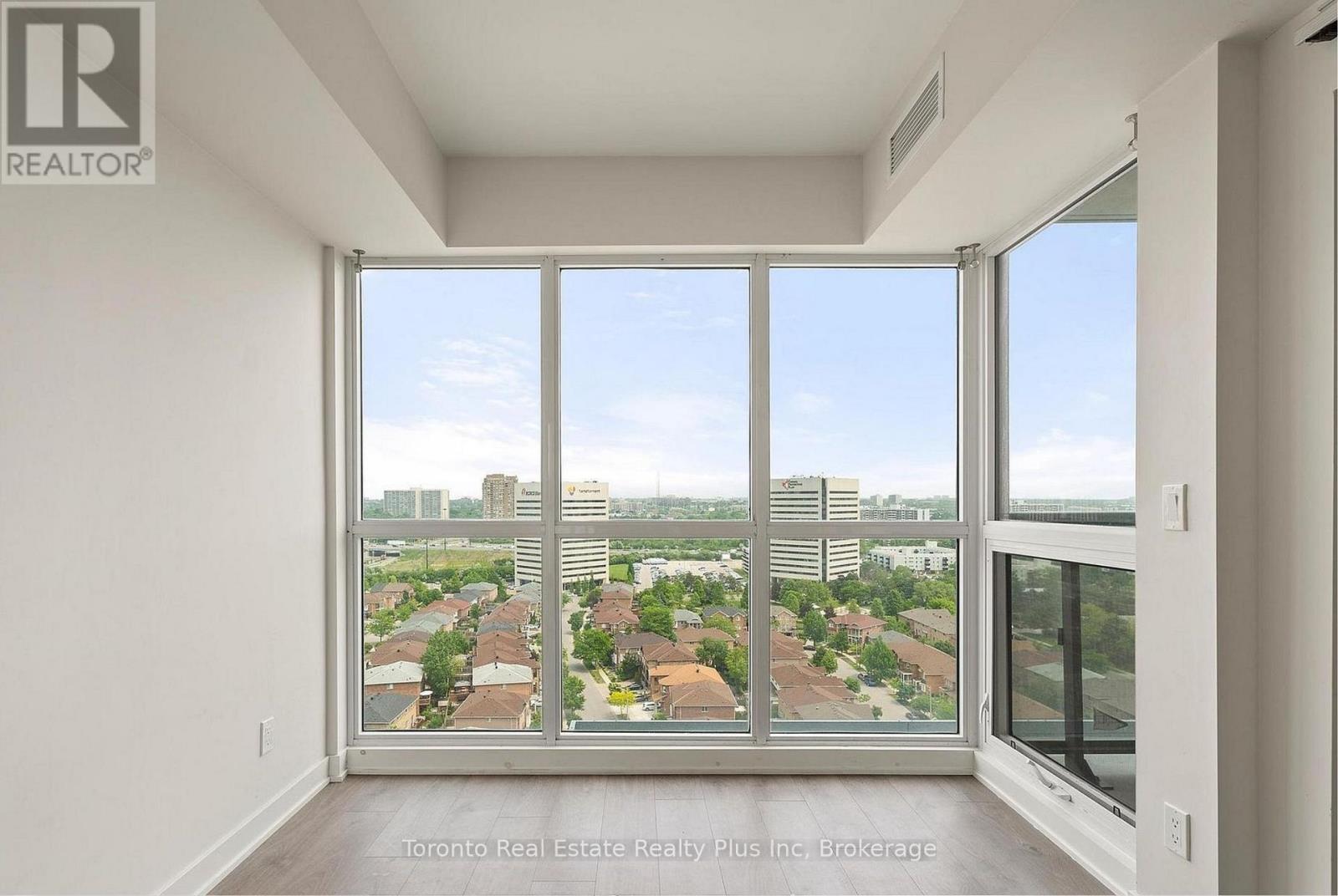 1705 - 2 Sonic Way, Toronto, Ontario  M3C 0P2 - Photo 7 - C12385930