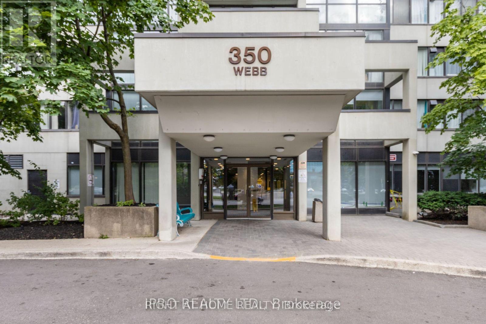 501 - 350 Webb Drive, Mississauga, Ontario  L5B 3W4 - Photo 2 - W12385941