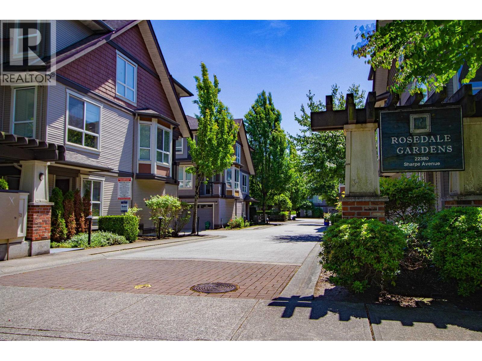 22 22380 SHARPE AVENUE, Richmond, British Columbia