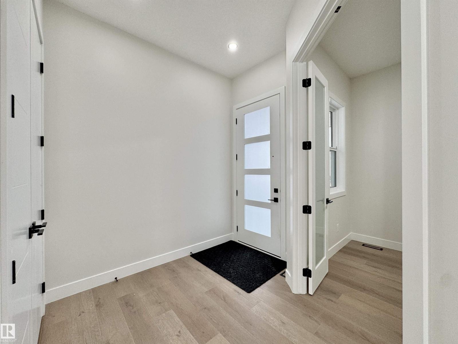 7027 Kiviaq Cr Sw, Edmonton, Alberta  T6W 5R2 - Photo 17 - E4456524