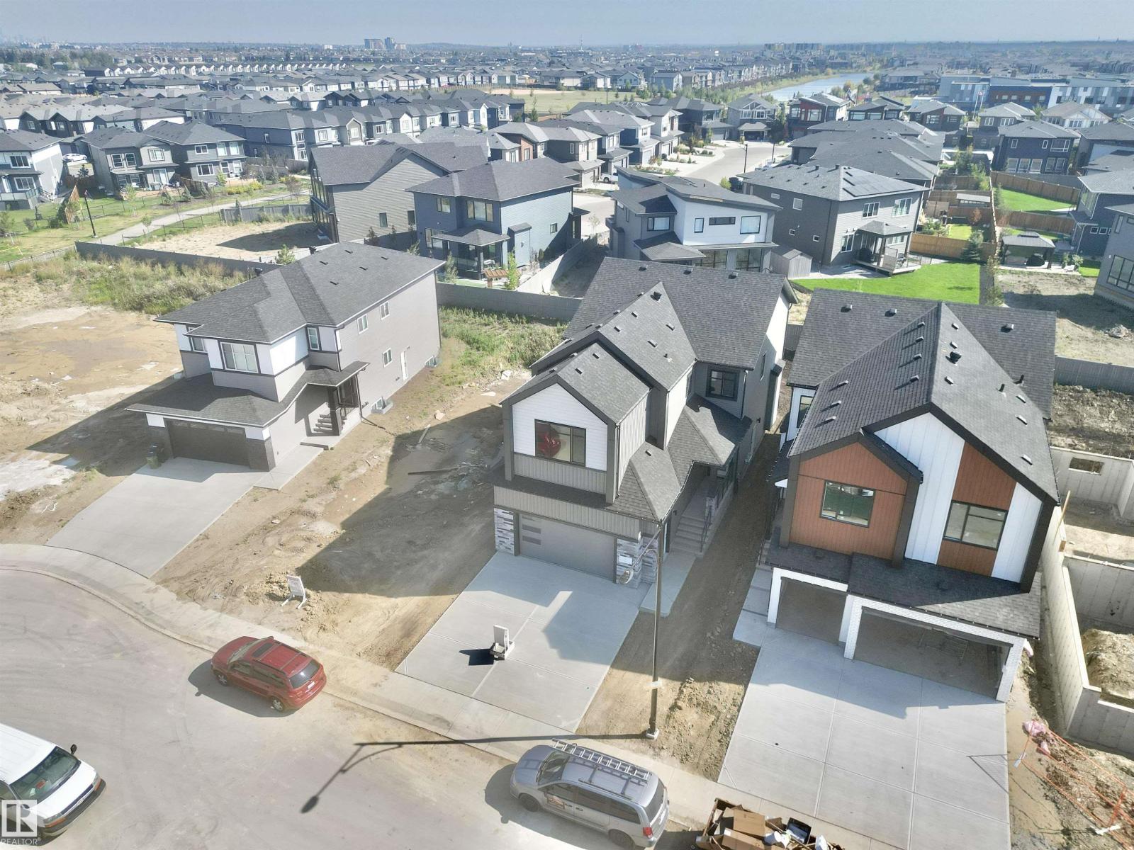 7027 Kiviaq Cr Sw, Edmonton, Alberta  T6W 5R2 - Photo 2 - E4456524