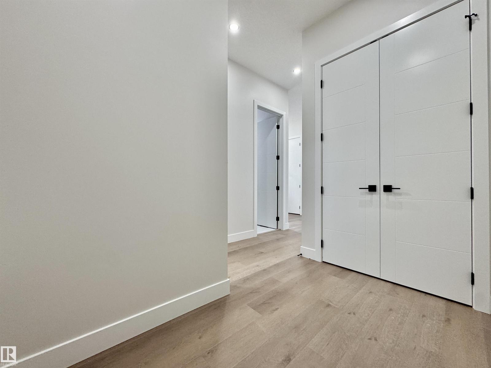 7027 Kiviaq Cr Sw, Edmonton, Alberta  T6W 5R2 - Photo 37 - E4456524