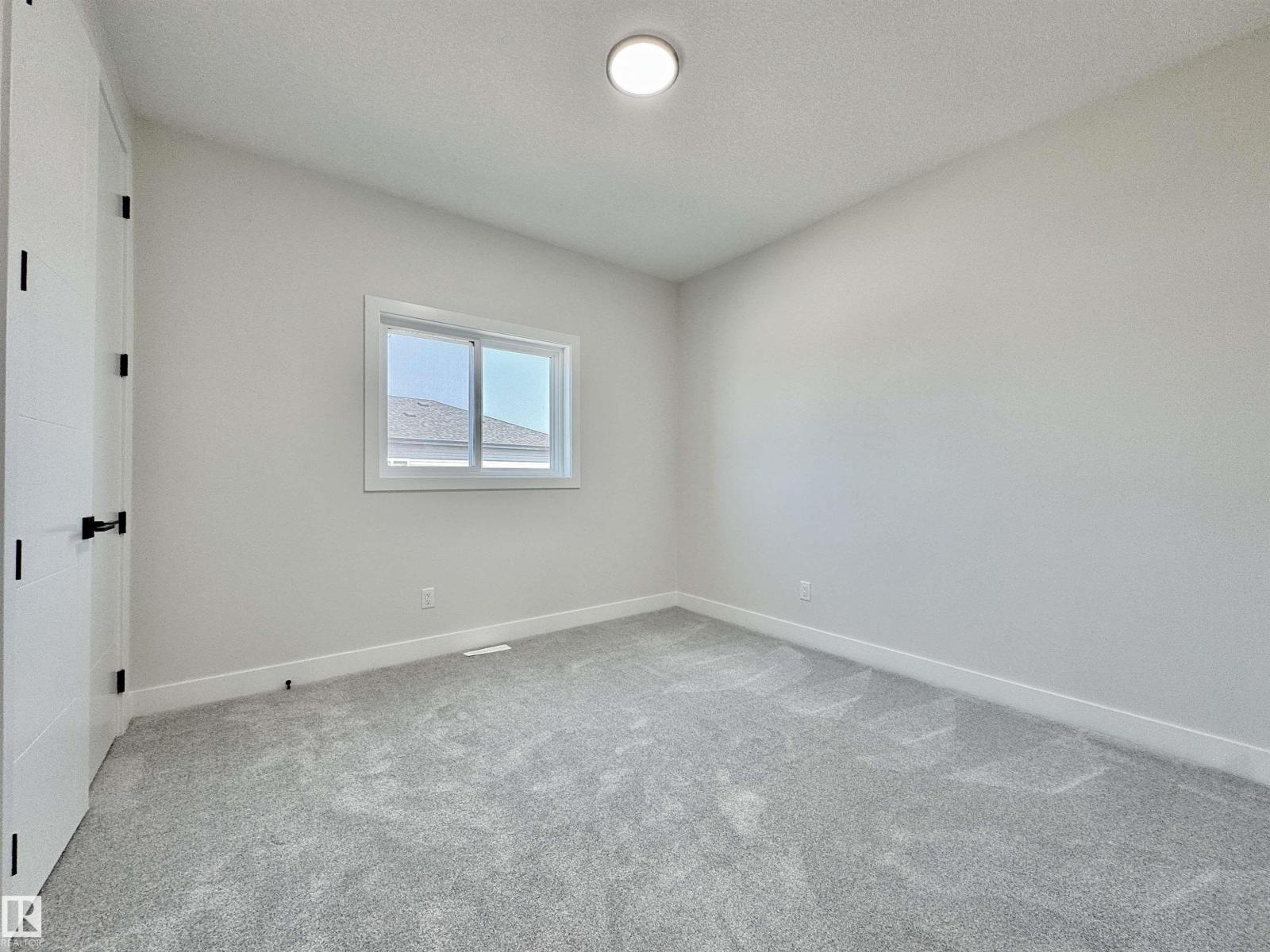 7027 Kiviaq Cr Sw, Edmonton, Alberta  T6W 5R2 - Photo 43 - E4456524