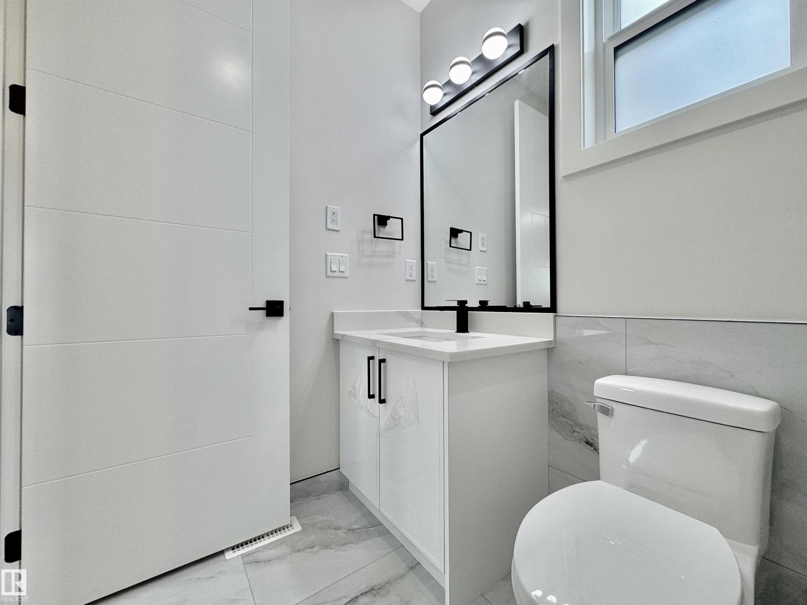 7027 Kiviaq Cr Sw, Edmonton, Alberta  T6W 5R2 - Photo 48 - E4456524