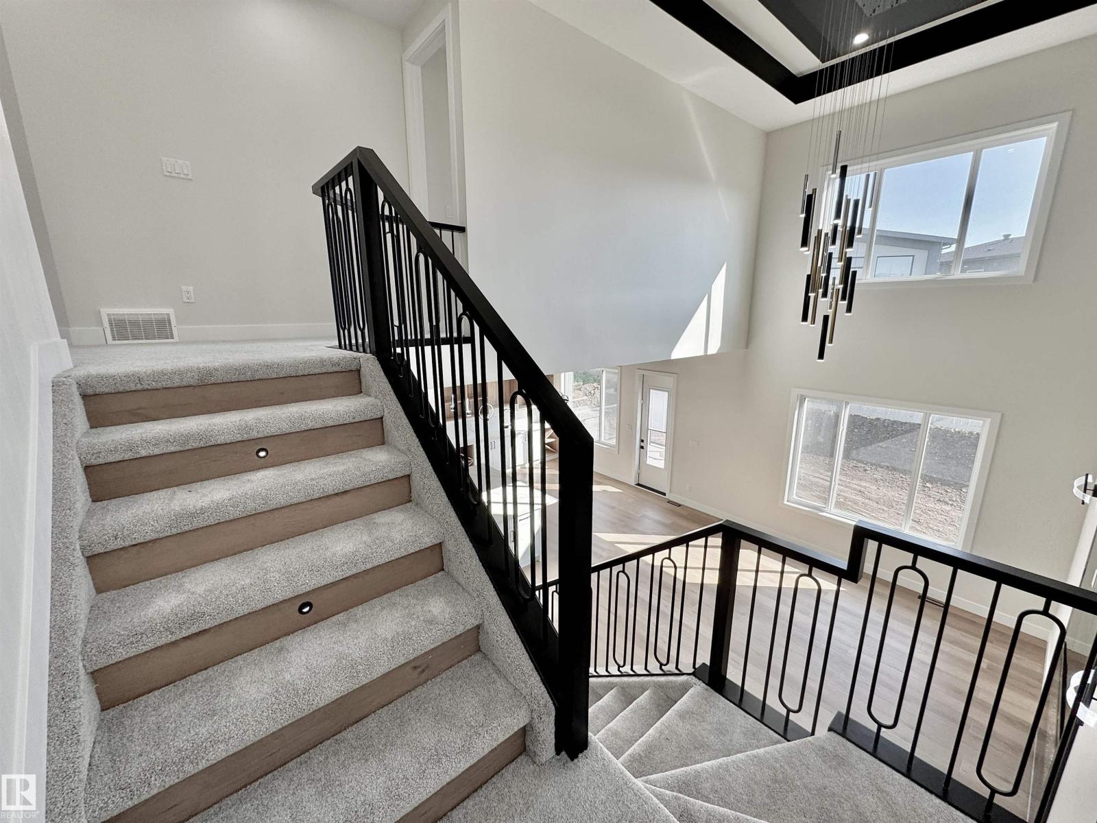 7027 Kiviaq Cr Sw, Edmonton, Alberta  T6W 5R2 - Photo 63 - E4456524