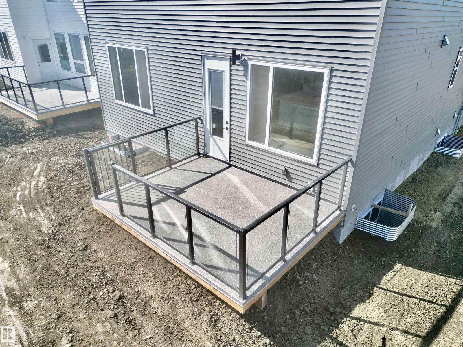 7027 Kiviaq Cr Sw, Edmonton, Alberta  T6W 5R2 - Photo 7 - E4456524