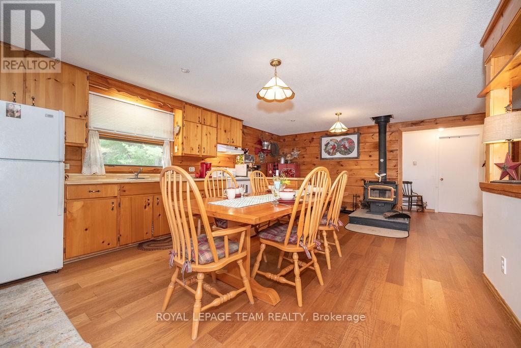 153 Recoskie Lane, Killaloe, Ontario  K0J 2A0 - Photo 16 - X12234413