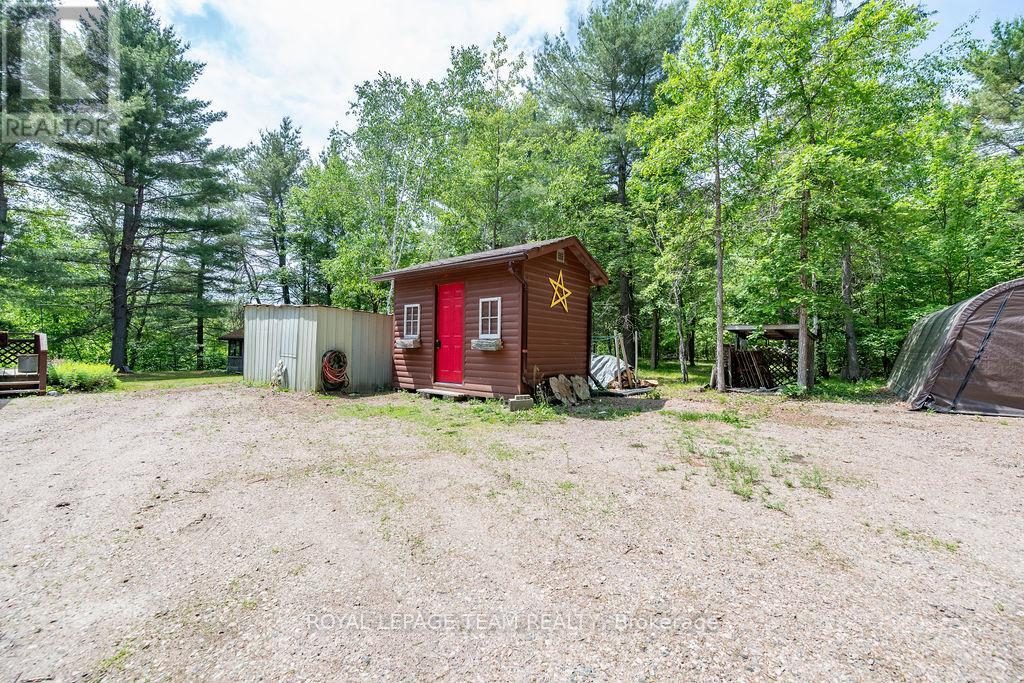 153 Recoskie Lane, Killaloe, Ontario  K0J 2A0 - Photo 7 - X12234413